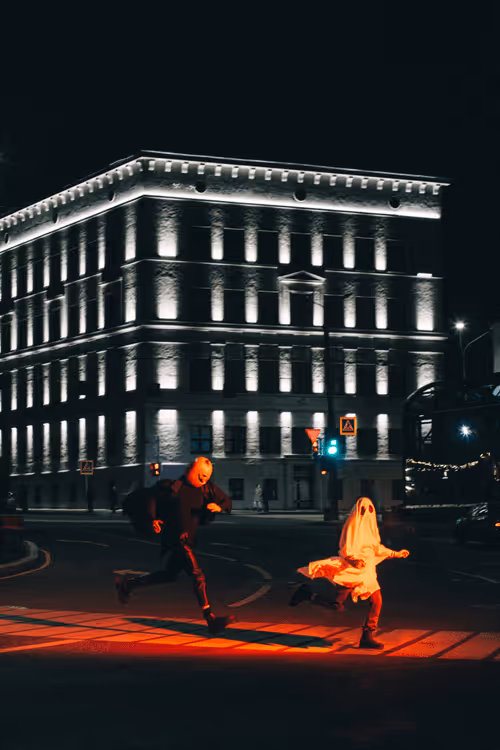 Item #88366683521027868072539568157798482668280987352295721914948372176626520162305 Media