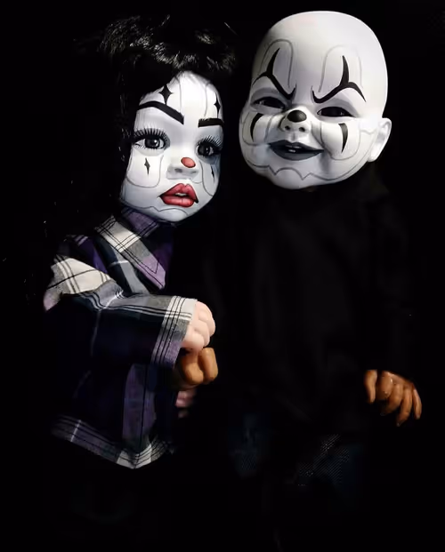 Item #115578361162942837648079664998055450902146915242874729199543626316122177929217 Media