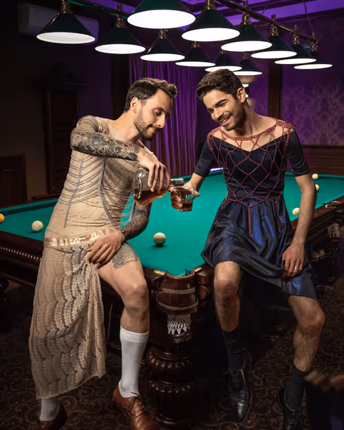 Item #69000201197487925391919563529381127399821599199936366279529444482400051527681 Media