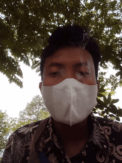 Item #105371008606538251391765086662334897719179364425964866602790585552937873833994 Media