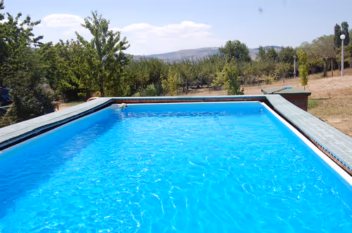 Item #56287055780979128950245095664156082691230445151418642547794192058507069489153 Media