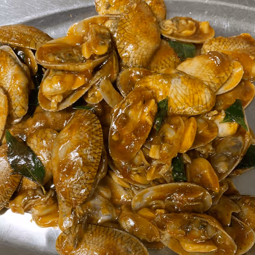 Item #16085782936985033005824739971235593655635824088057638606676015106774758588417 Media