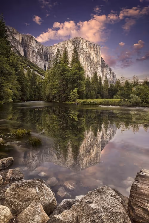 Item #9260538880738646448046418891529255088625136826813512017686583790716923674724 Media