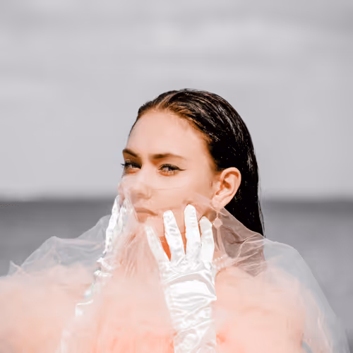 Item #12632230044018828309313220116853745831722766844242657331281570215190870360069 Media