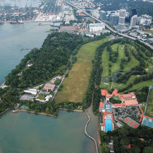 Item #42367402454926581942619760928835310535724341624545693814929607728556337528882 Media