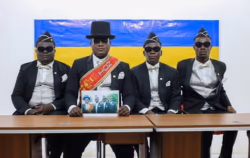 Item #79632326355553522930895016183030643381571646817043428091039409275357731225601 Media