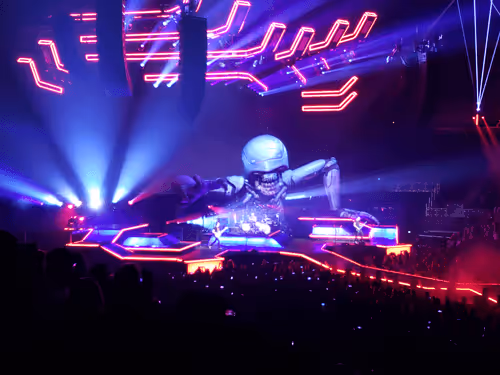 Item #9465225036097986852809308414241989554970344814191743666457664728988026667009 Media