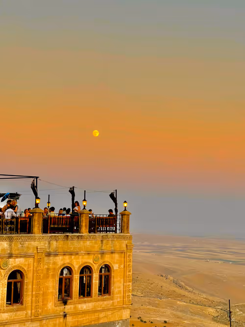 Item #92924234240543460592746827118063714789910683519939589836735102416137658302489 Media