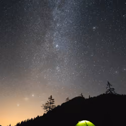 500 Billion Star Hotel
