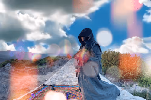 Item #83602917889072311038196738115952345562176890266904803816015398077247730483201 Media