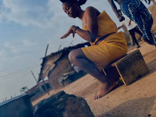 Item #47779655903717171099678717501088960287657683286997931969439829617389302972417 Media