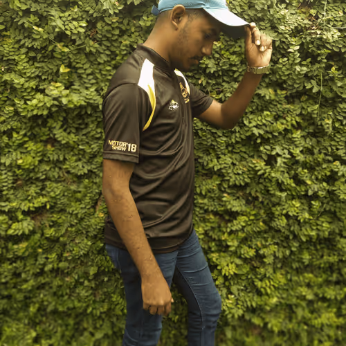 Item #66194376670199277119370017754426809254156015012110704978842371800095334072321 Media