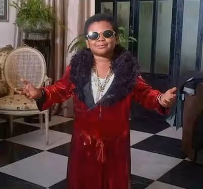 Item #81914466344803166442399752777406830268991813669199960634348874856593480482817 Media