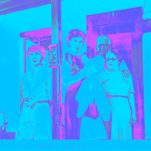 Item #12487784663316112872991520985674897236448498557666379661479516972293315110672 Media