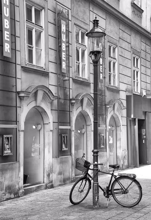 Item #16169064393399629467859942900905405490006492366557123064973208579024349036545 Media