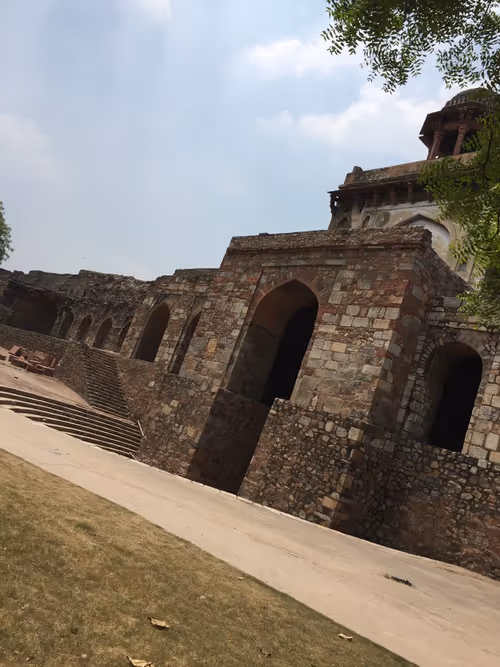 Item #87378181980441590424445524329416314529299934642446903338766651265757942382593 Media