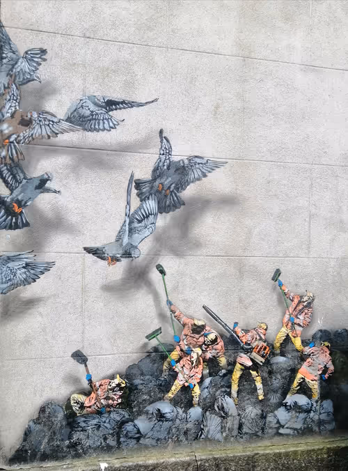 Item #52025445679685600711865495434899077939930796963943523237530640078662956744705 Media