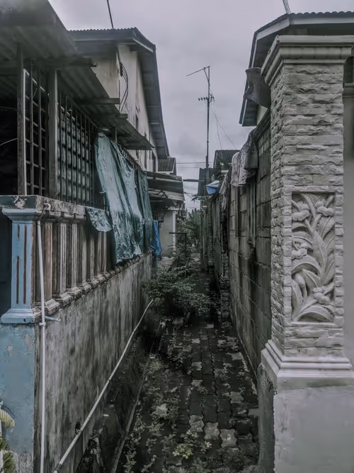 Item #103388145418380056748041599126253319865479008905654285321469462650033165828097 Media