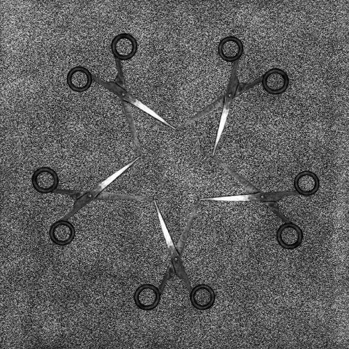 Item #77614511146470264358960422071308590595865824285225743465306556991807734939649 Media