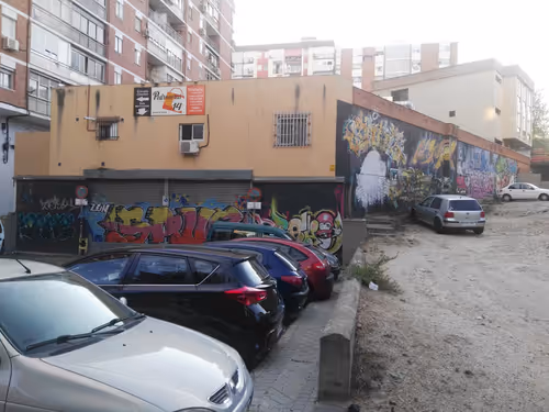 Item #7967281033894542222055828877453032867342209807388350993583448429966613544961 Media