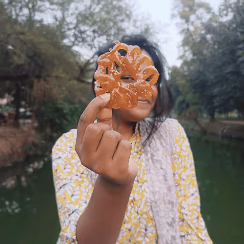 Item #67992331650723614361703023374283579868266072419832795467838943491173510021121 Media