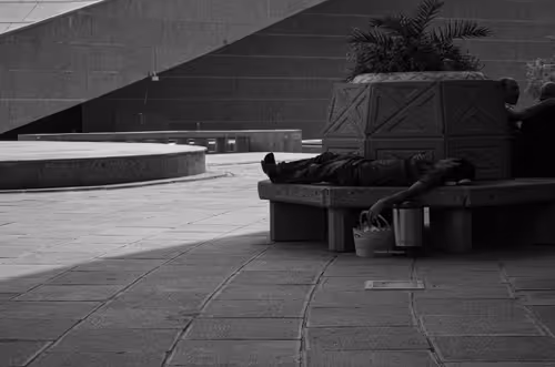 Item #88588118460762935851954819290277197949236789267554687293919040407835814920193 Media