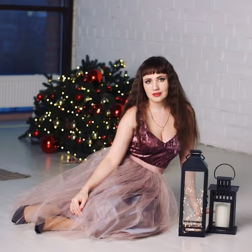 Item #111687379176541889816919328353036275918710560160410908362493498361544710291457 Media