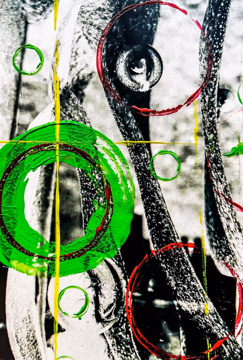 Item #2198541232743131370099378333160312463703673848311648586813958414987497046017 Media