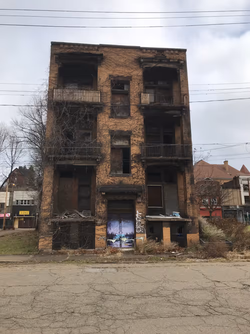 Item #91931664106156571735263247446027128189393314859416519894388302223464204337153 Media