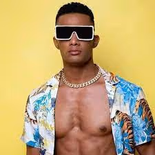 Item #57807078421112626043819791164581648997473853124632958602059121440873156444161 Media