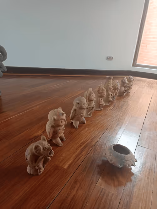 Item #54990887261023758939724959594912522089945679366512108290265700444793481461761 Media