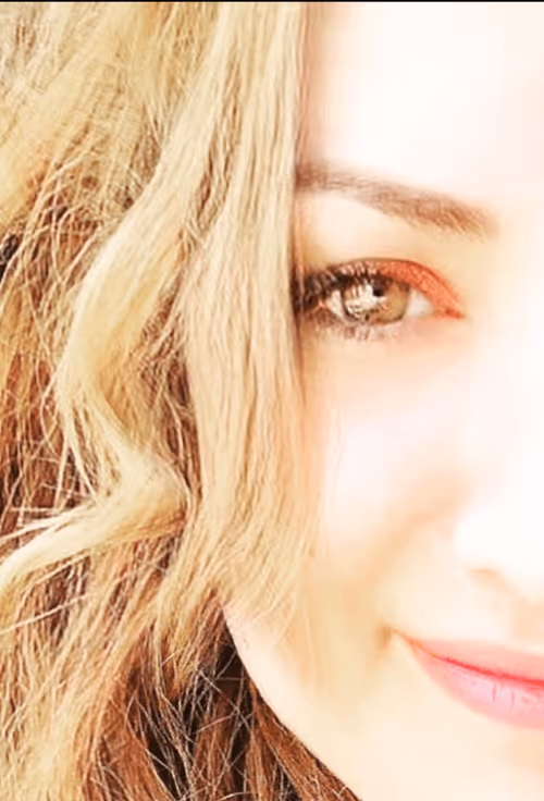 Item #12830661539447076123294791539184934231306592180418422302302462586552192073729 Media