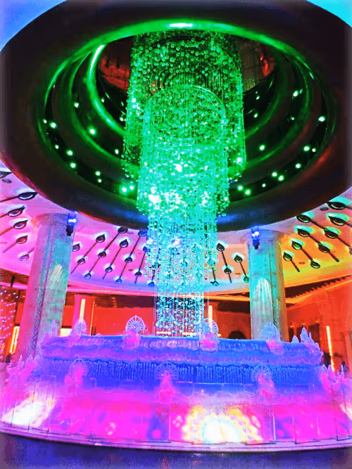 Item #90190205022037577658611228217343825730566789419905869044194752756775093534721 Media