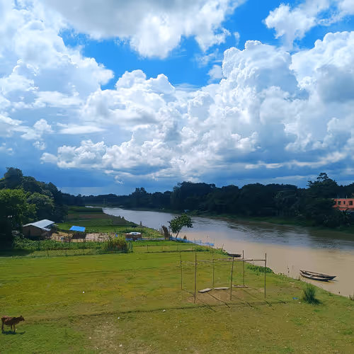 Item #67992331650723614361703023374283579868266072419832795467838943531855440248833 Media