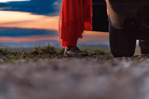 Item #33351075088338566798566477458938543198639802445758245669309951386352873373697 Media