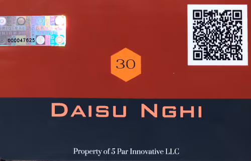 Item #23712955375445781403554449597734991184459726037539563642804381273048087527425 Media