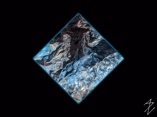 Item #36938714241472614950534563187025522807991741904626853113858884690407197769729 Media