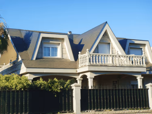 Item #47740723628740992811774374688397150768592318939959493340400451375988291403777 Media