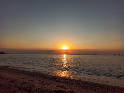 Item #55807924163620882743305652927464896138649887097193374139054959757783333863427 Media