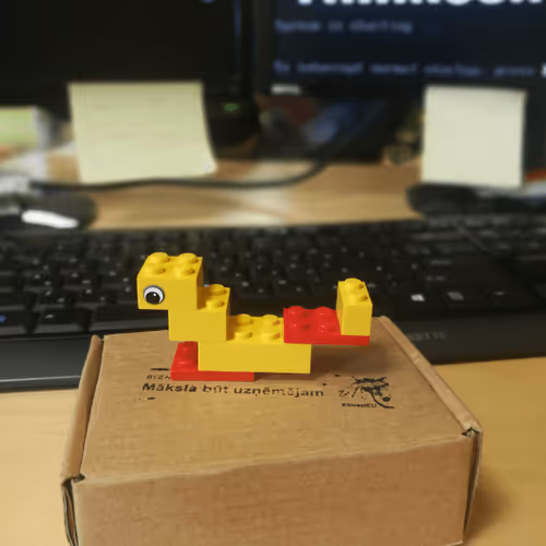 Item #1093185046924758040004246139181377805308068794897432360970874584171527798785 Media