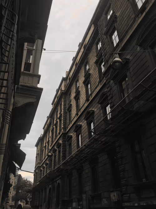 Item #71751047679511305985011817054352364605504148284906352718983005703443474022401 Media