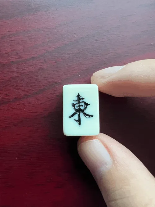 Item #35651106407672476951795186488492568057960232731455007417831889328226961467152 Media