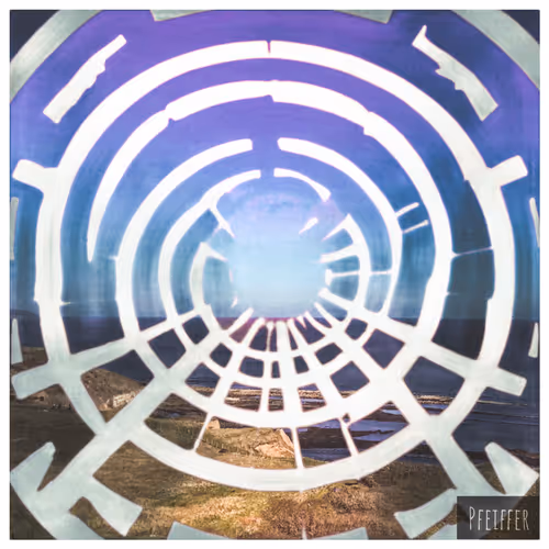 Item #15442239621261399657815098646321760984389630433791558246979212356973865467905 Media