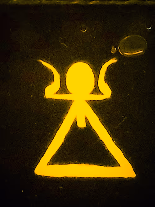 Item #47691520057124139369559430433396763403840076751552827268238278879786586603526 Media