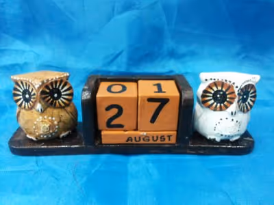 Item #54371441013976828548504551649774939984920052567286774396942028856673955741697 Media