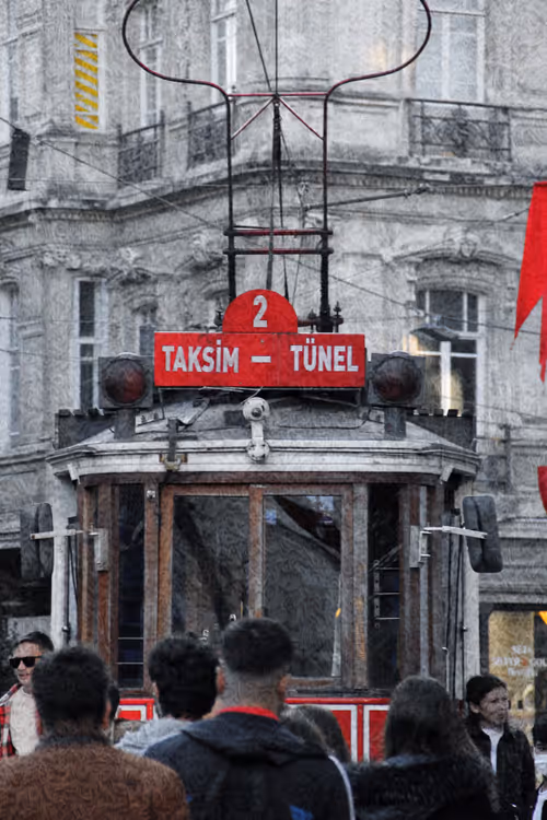 Item #94594472800492689210511791646247881716921421318605375343824232346165687877633 Media