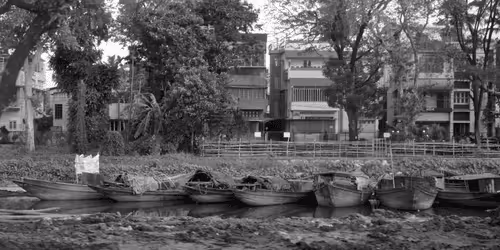 Item #109579018027133606473158902058456759875658318669045531735484408828584053964801 Media