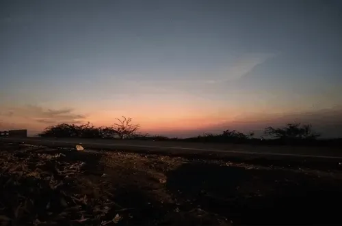 Item #61814448684519211382556175060408588314217304353912503724031834340557498351617 Media