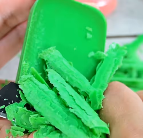 Item #21164554607344780334427083947522218688907802837878083135727033566582892658689 Media