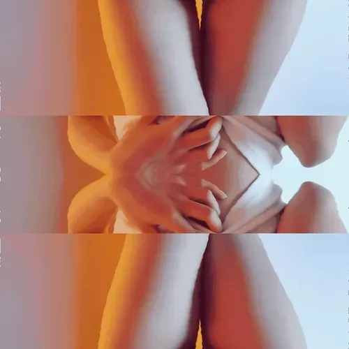 Item #2819385792739987279775607948315659602686971516605634186812413055720629470184 Media